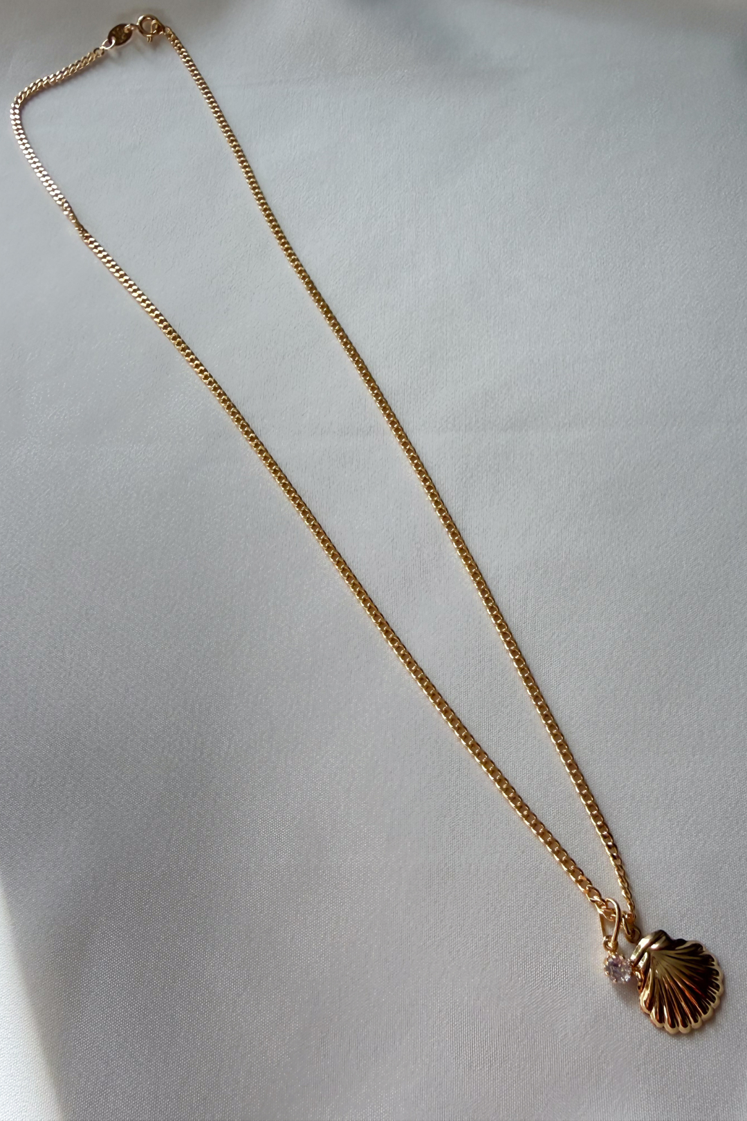 Shell Diamond Necklace