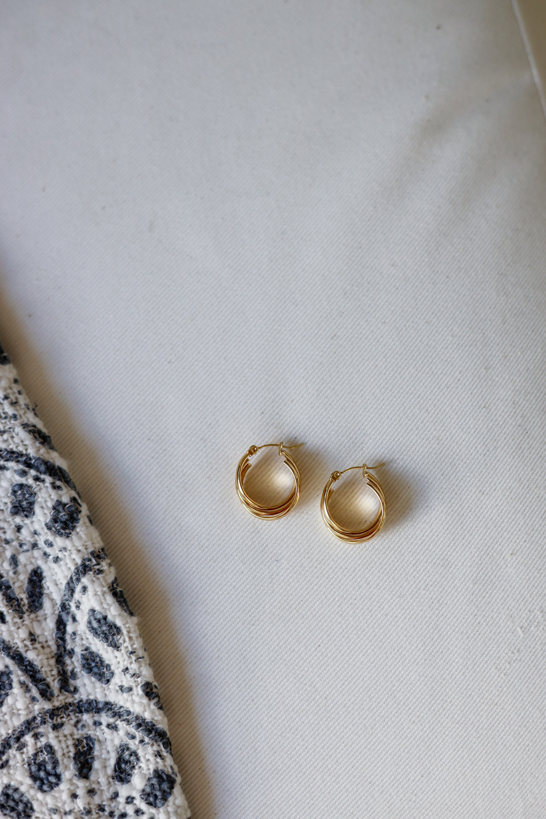 Alora Oval Hoops