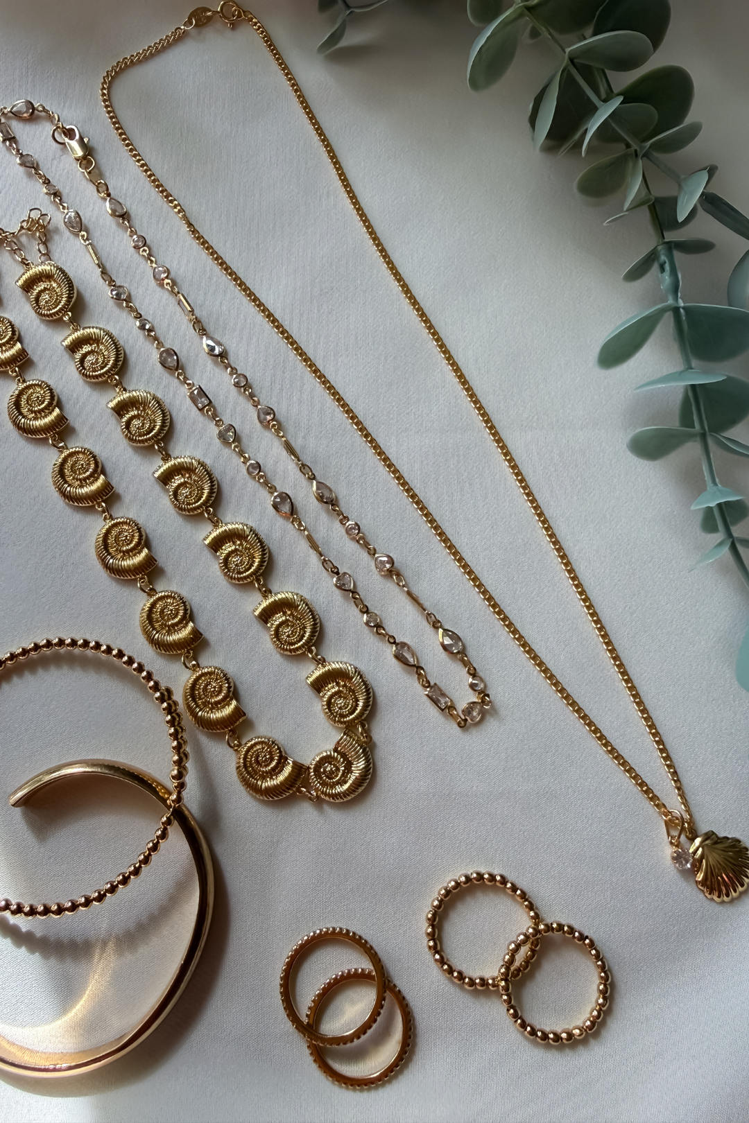 Diamond Shapes Necklace