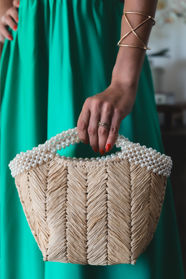 The Ariana Pearl Clutch
