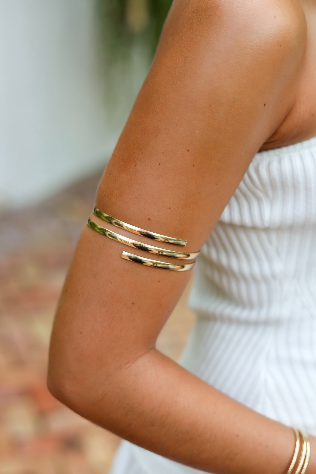 Summer Twist Arm Cuff – OHM BOUTIQUE