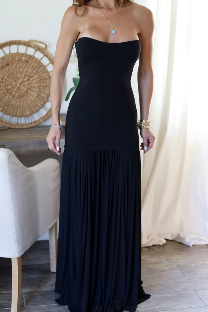 Anabelle Tube Maxi Dress- Black