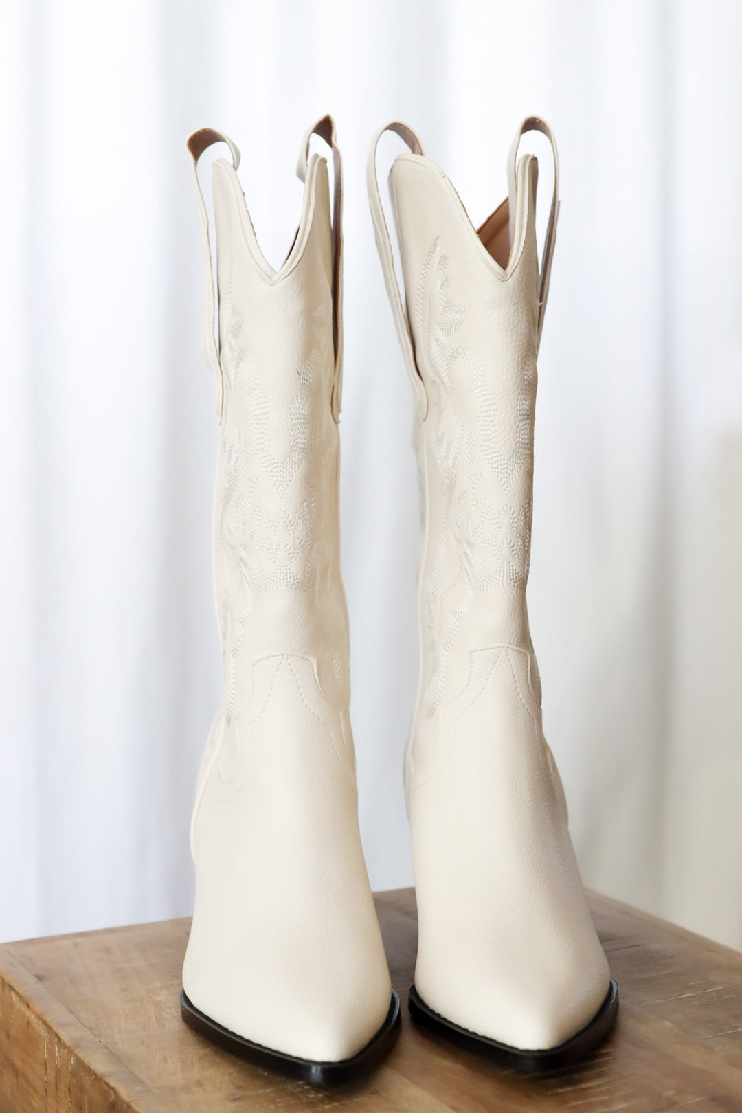 Amaya Western Boot- Off White