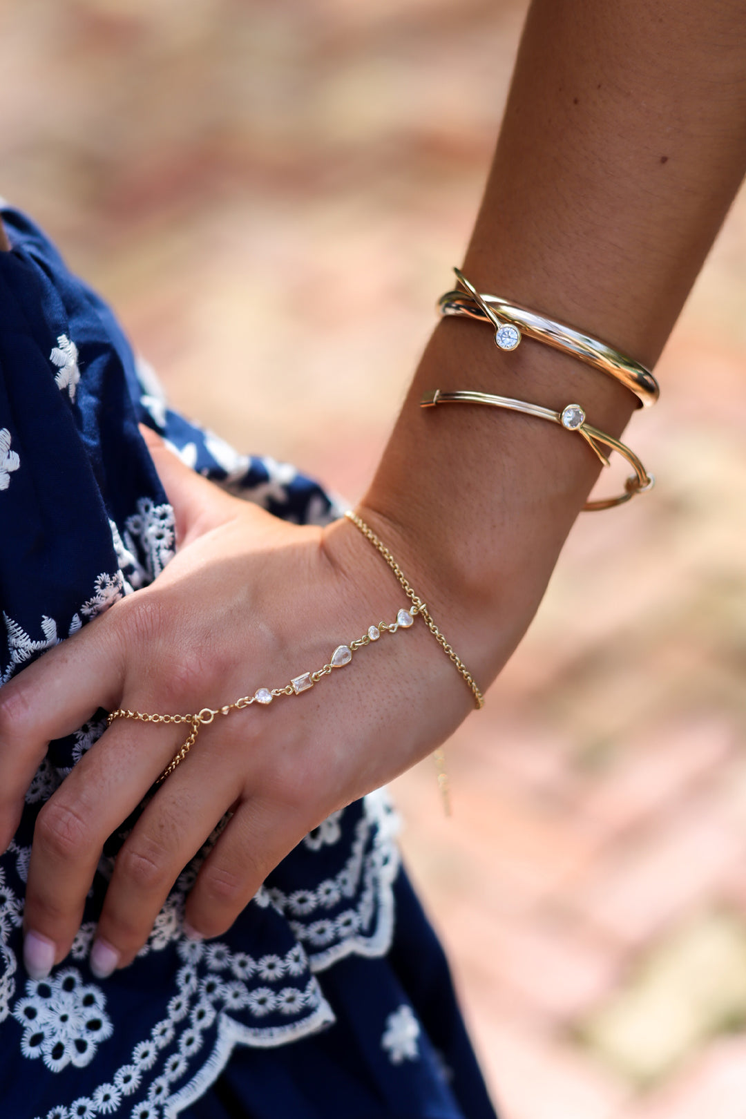 Hand chains