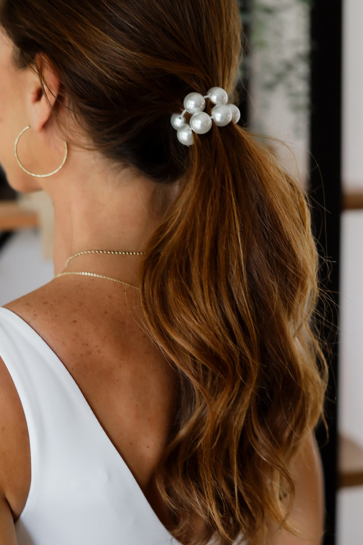 Chunky Pearl Hair Tie