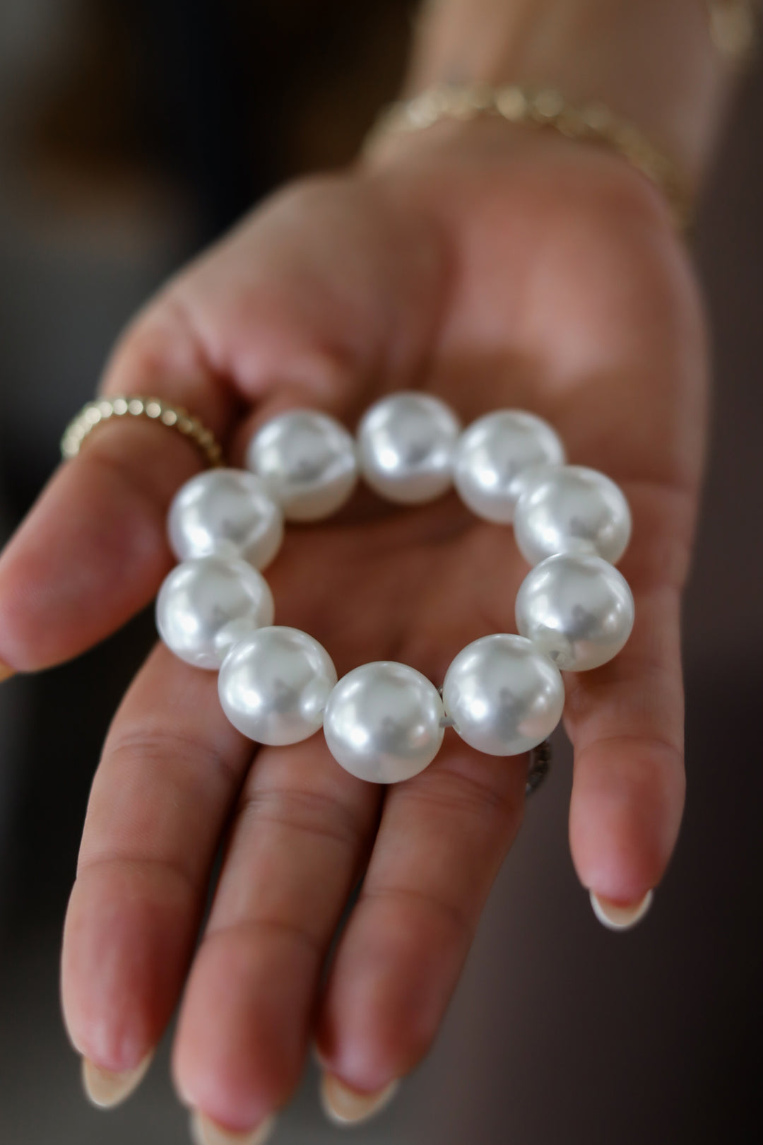 Chunky Pearl Hair Tie