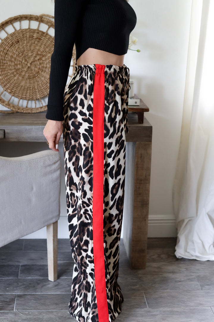 Phoebe Leopard Stripe Pant