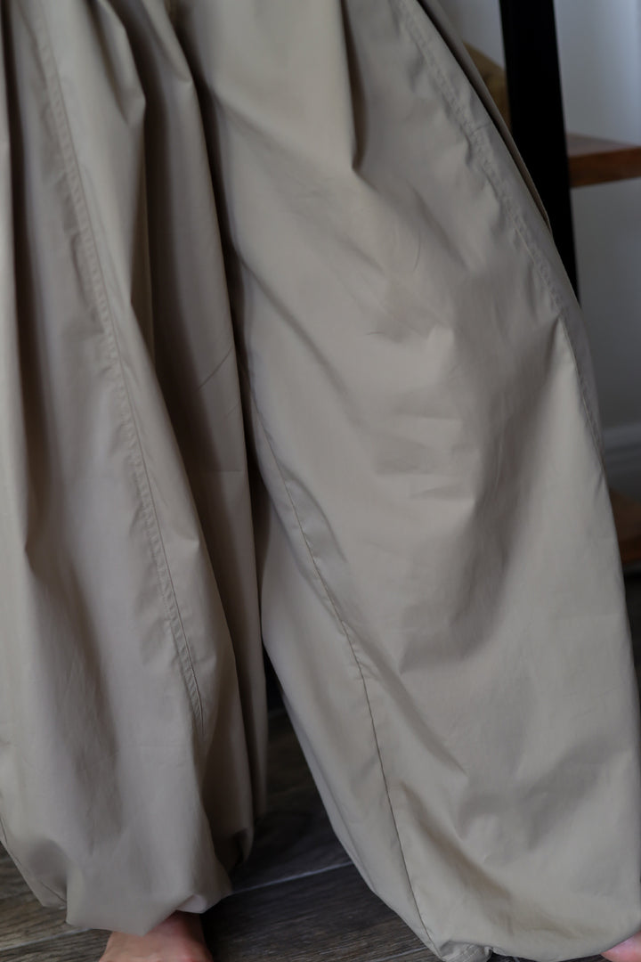 Amy Pintuck Trousers