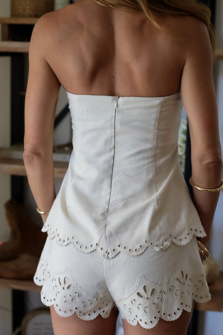 La Mar Eyelet Set - 3 Colors