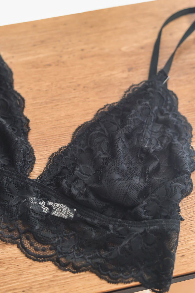 The Isa Lace Bralette